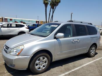  Salvage Kia Sedona