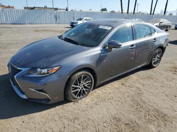  Salvage Lexus Es