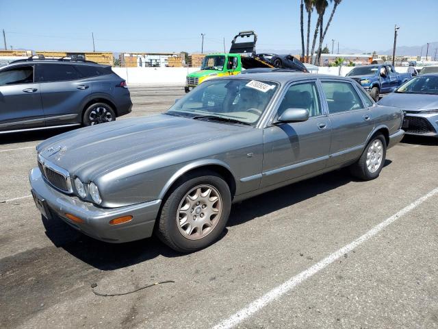  Salvage Jaguar Xj8