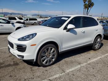  Salvage Porsche Cayenne