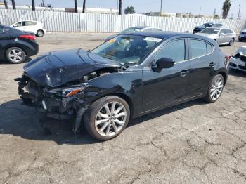  Salvage Mazda 3