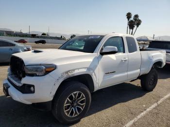  Salvage Toyota Tacoma