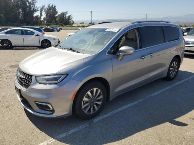  Salvage Chrysler Pacifica