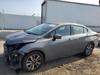  Salvage Nissan Versa