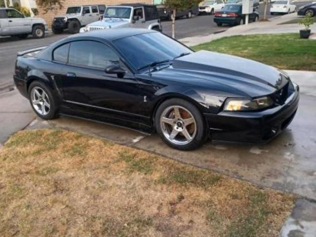  Salvage Ford Mustang