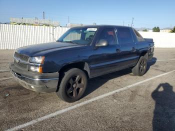  Salvage Chevrolet Avalanche