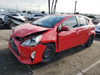  Salvage Toyota Prius