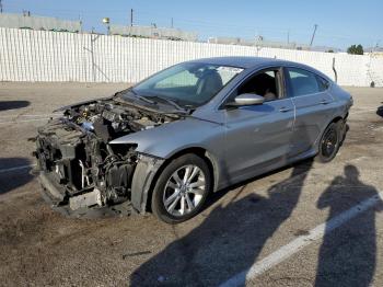  Salvage Chrysler 200