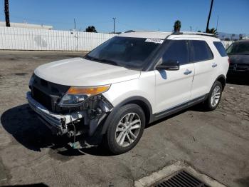  Salvage Ford Explorer