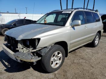  Salvage Toyota Highlander