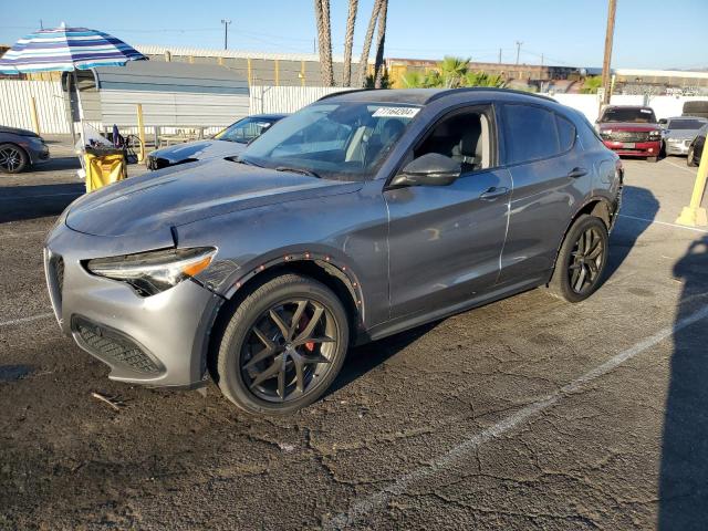  Salvage Alfa Romeo Stelvio