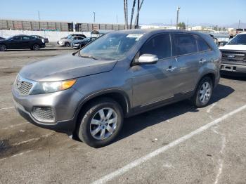  Salvage Kia Sorento