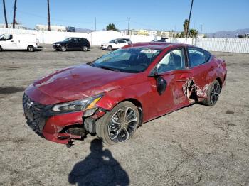  Salvage Nissan Altima