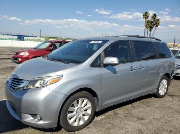  Salvage Toyota Sienna