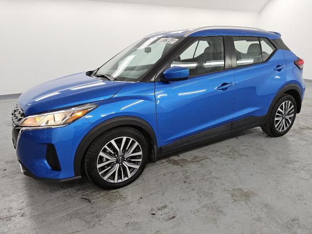  Salvage Nissan Kicks