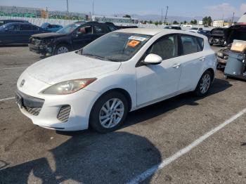  Salvage Mazda 3