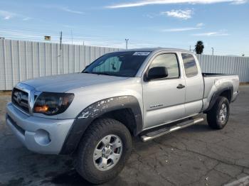  Salvage Toyota Tacoma