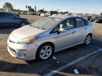  Salvage Toyota Prius