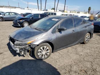  Salvage Toyota Prius