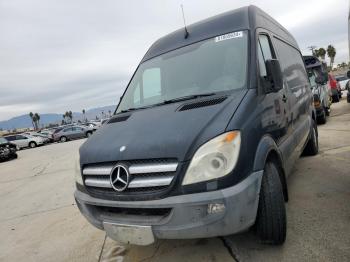  Salvage Mercedes-Benz Sprinter