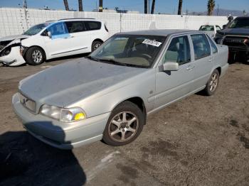  Salvage Volvo S70