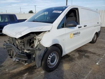  Salvage Mercedes-Benz Metris