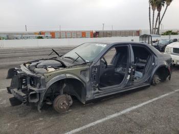  Salvage Chrysler 300