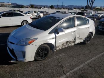  Salvage Toyota Prius