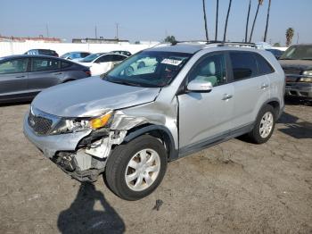  Salvage Kia Sorento