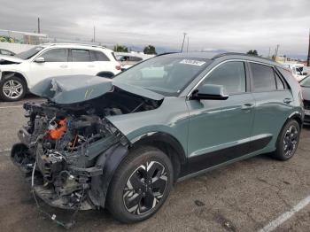  Salvage Kia Niro