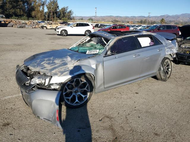  Salvage Chrysler 300