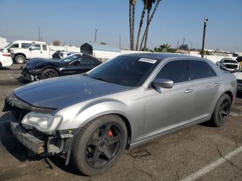  Salvage Chrysler 300