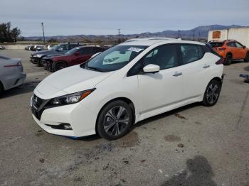  Salvage Nissan LEAF