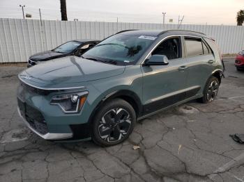  Salvage Kia Niro