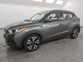  Salvage Nissan Kicks