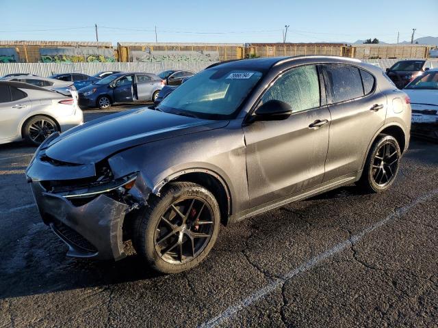  Salvage Alfa Romeo Stelvio