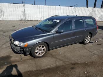  Salvage Volvo V70