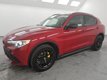  Salvage Alfa Romeo Stelvio