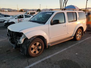  Salvage Nissan Pathfinder