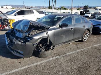  Salvage Mazda 3