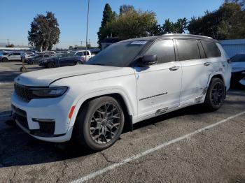  Salvage Jeep Grand Cherokee