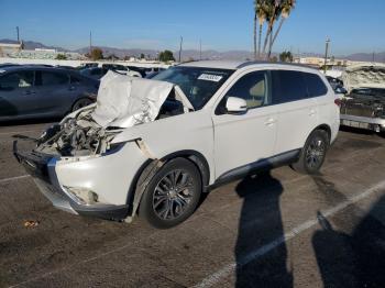  Salvage Mitsubishi Outlander