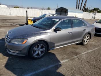  Salvage Volkswagen Passat