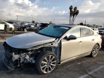  Salvage Mazda 3