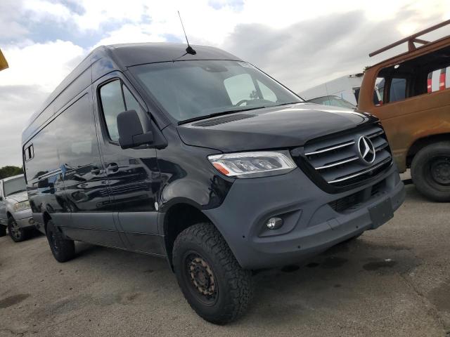  Salvage Mercedes-Benz Sprinter