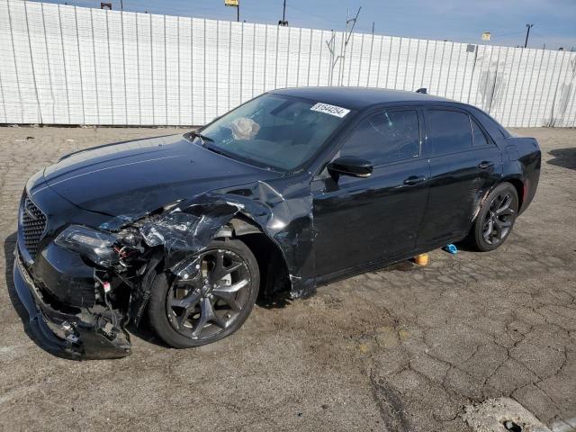  Salvage Chrysler 300