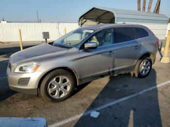  Salvage Volvo XC60