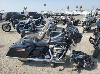  Salvage Harley-Davidson Fl