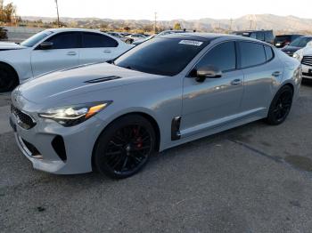  Salvage Kia Stinger