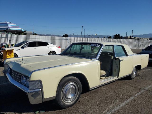  Salvage Lincoln Continental